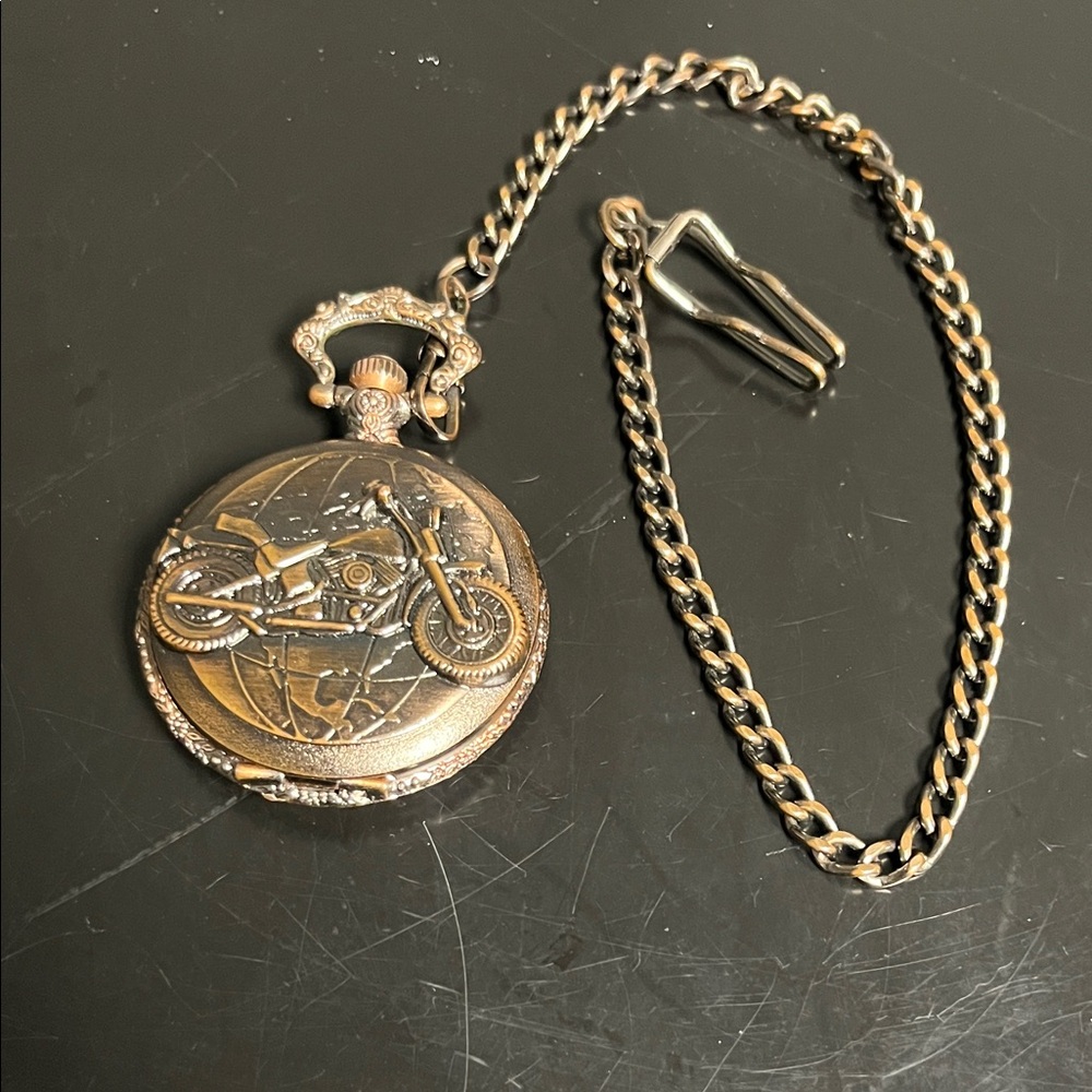 Vintage Gold plated Pocket Watch with Chain